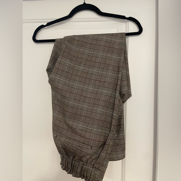 Trousers/Dress Pants - Picture 3 of 3